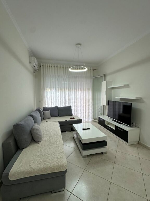 APARTAMENT 2+1+2 ME QIRA | KOPSHTI BOTANIK