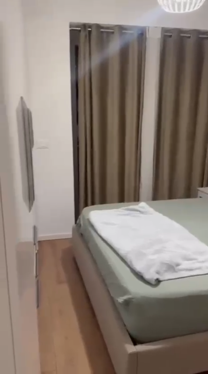 Apartament 1+1 per qera Ring Center !