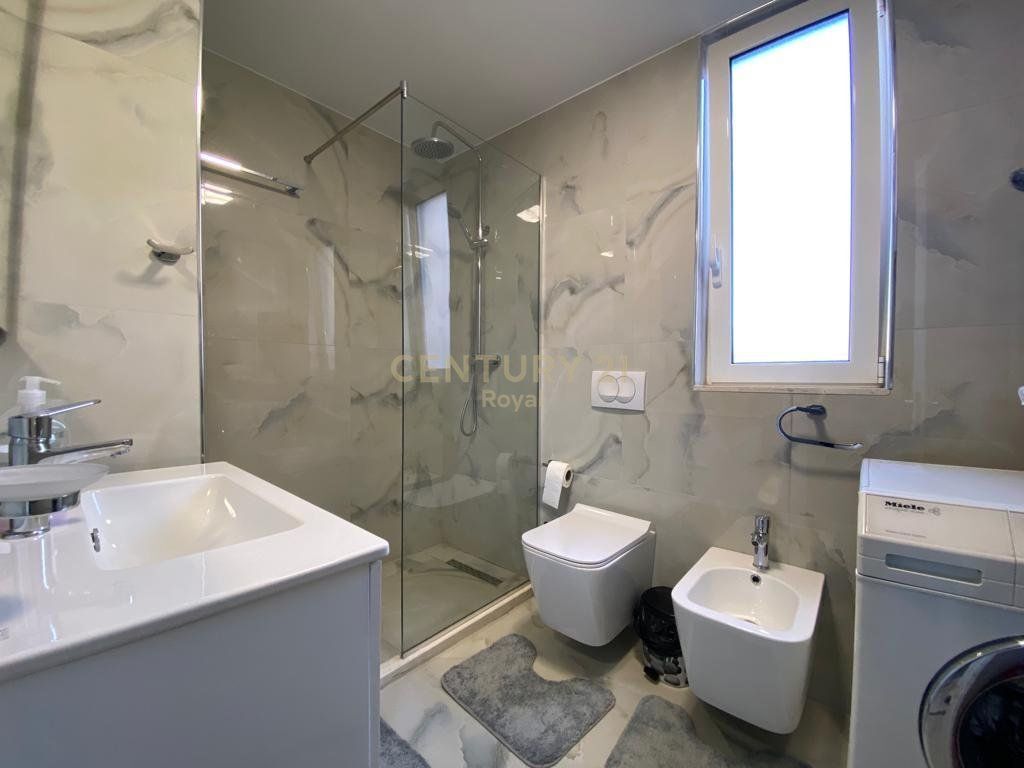 RENT APARTMENT 1+1 IN BLLOK NEAR THE UNIVERSITY BOOKSTORE