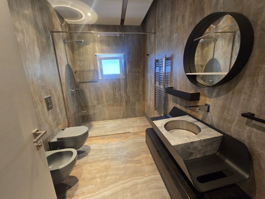 Apartament Me Qera 3+1 Tek Secret Garden Residence (ID B230232) Tirane