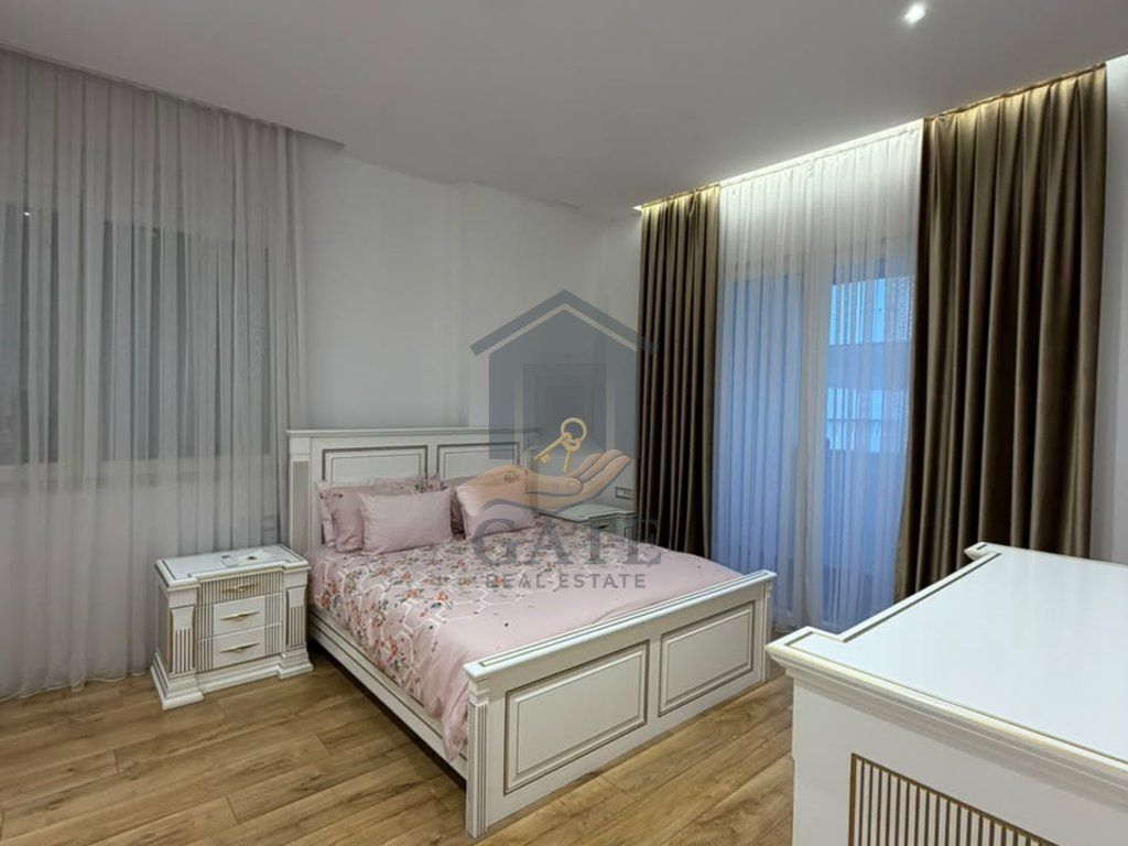 SHITET APARTAMENT 2+1 – PALLATI I SPORTIT, DURRËS