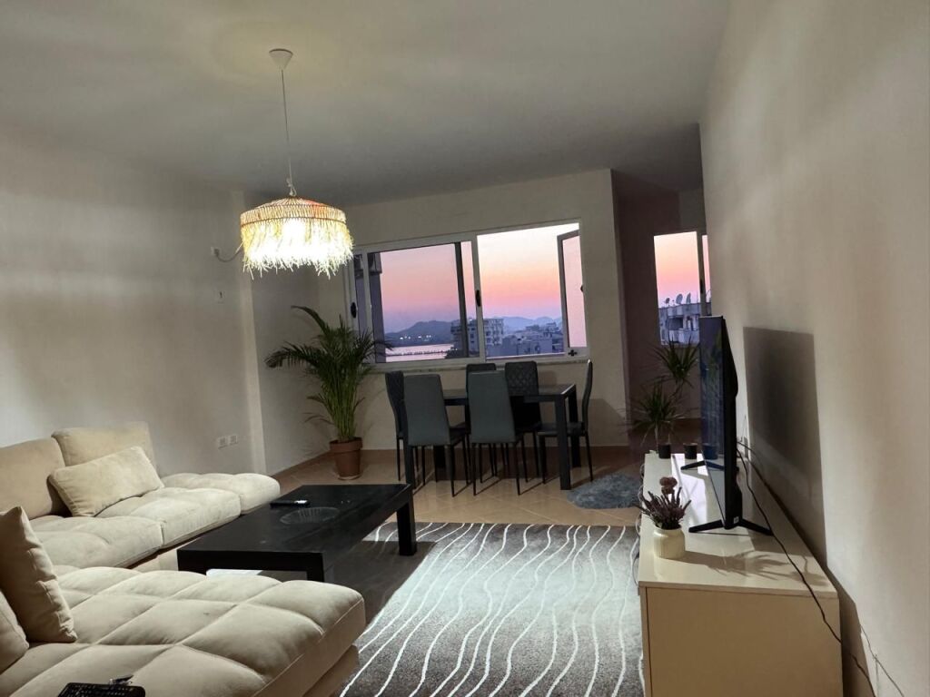 JEPET ME QIRA APARTAMENT 2+1+2 ME PAMJE NGA DETI