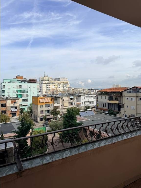 Apartament 2+1+2 Me Qira te Tregu fruta perimeve, Durrës - 500€ | 138 m² 500 € /Muaj