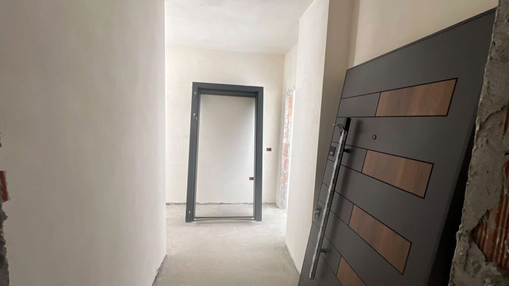🌇Shitet apartament 1+1 mundesi konvertimi 2+1, Palushi SHPK🗝️