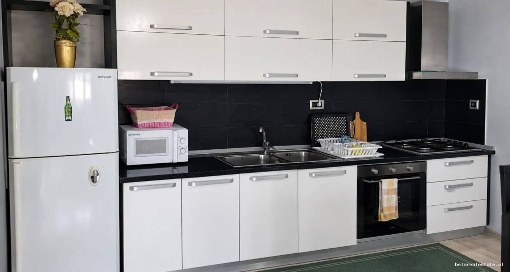 Appartamento in Affitto 1+1 Vicino a Via Kavaja (ID B211501) Tirana