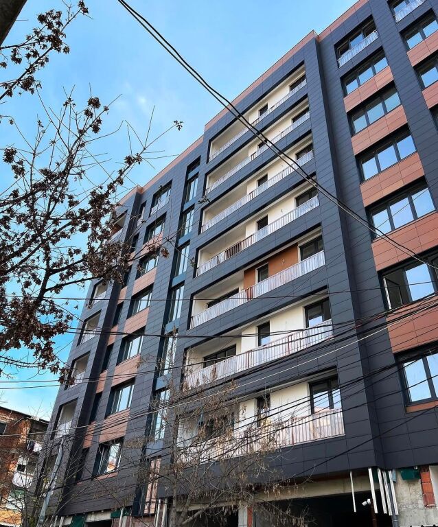 🌇Shitet apartament 1+1 mundesi konvertimi 2+1, Palushi SHPK🗝️