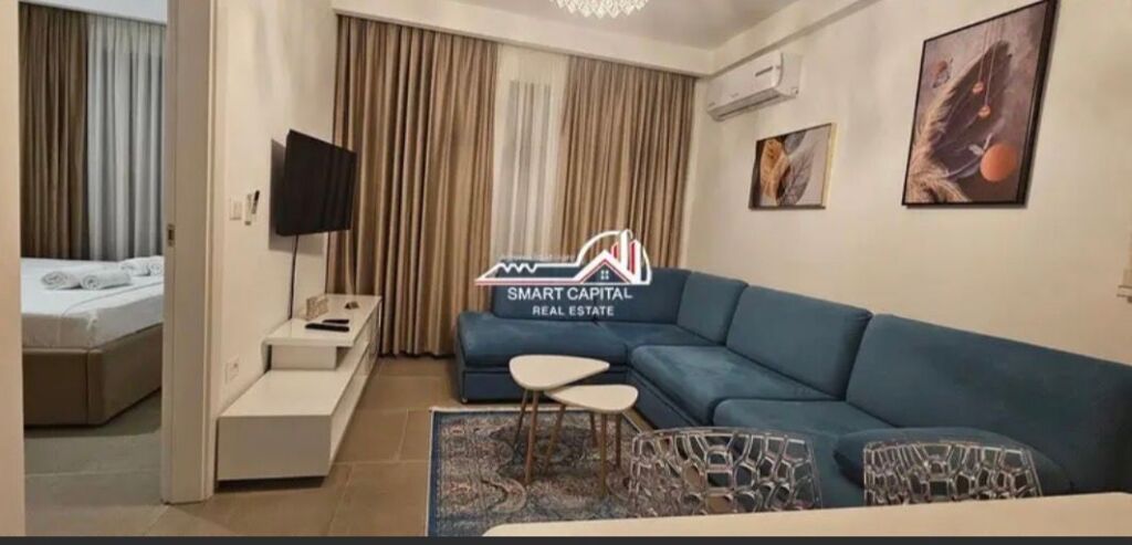 Shitet apartament 1+1