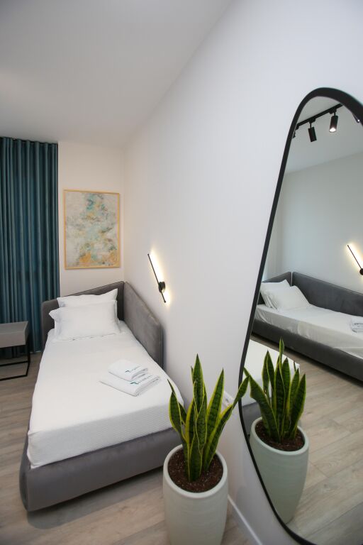 Shitet Apartament 2+1 ne zonen e Lungomares, Vlore ID 5778
