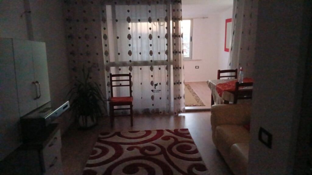 APARTAMENT ME QERA 1+1 FRESKU 35.000 LEKE FH-97507