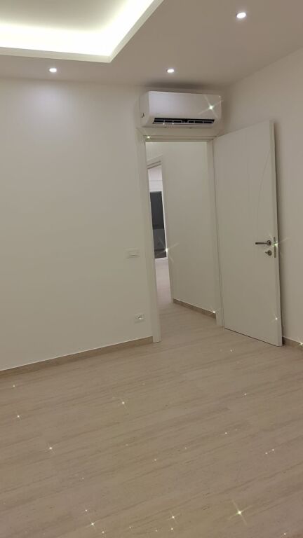 Zyra me Qira Rruga e Kosovareve Tirane