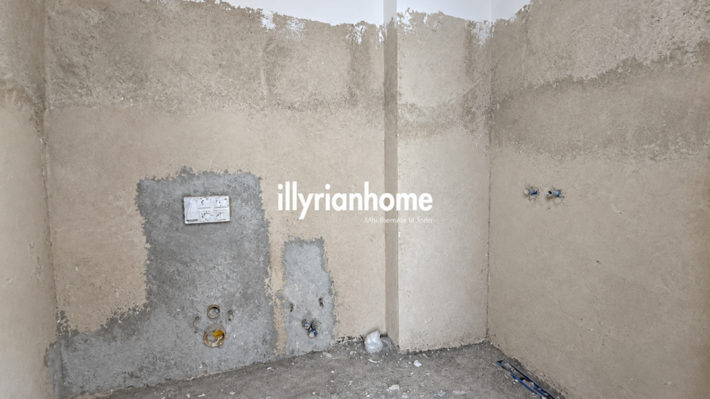 Ekskluzive Shitet Apartament 1+1 me Ballkon në Univers City, Tiranë.