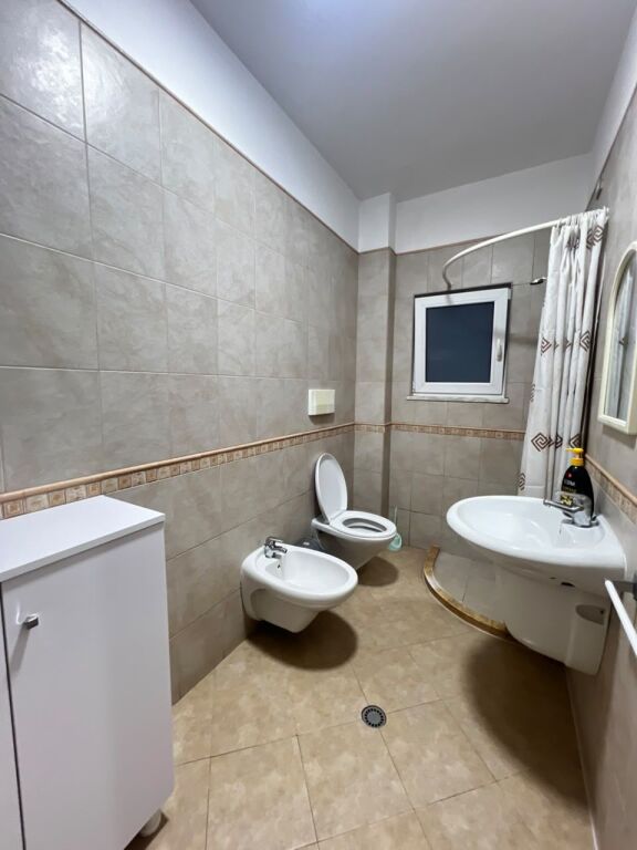JEPET ME QERA APARTAMENT 1+1 PRANE PISTA KOSOVA,PLAZH, DURRES