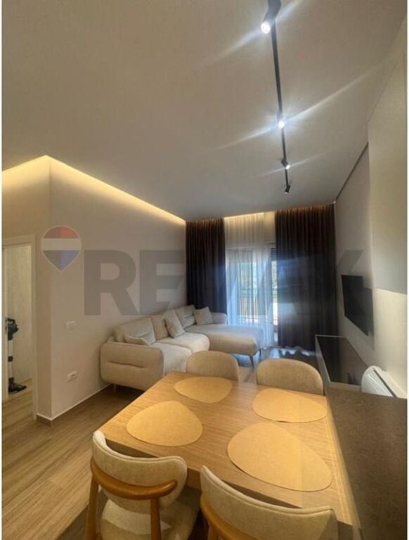 Apartment - For Rent - Tirana Golden Park