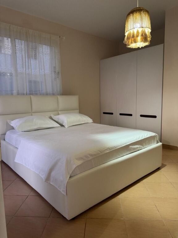 JEPET ME QIRA APARTAMENT 2+1+2 ME PAMJE NGA DETI