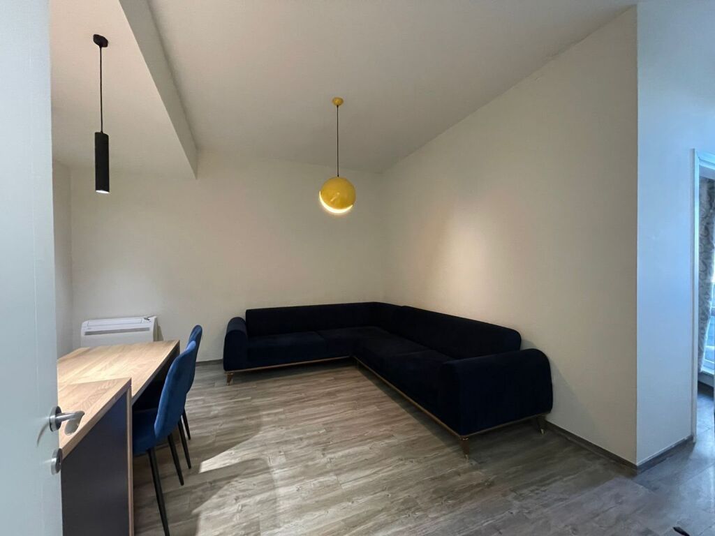 Office for rent on Kavaja Street