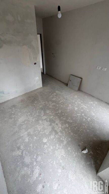 APARTMENT 2+1+2+PARKING IN PORCELAIN.