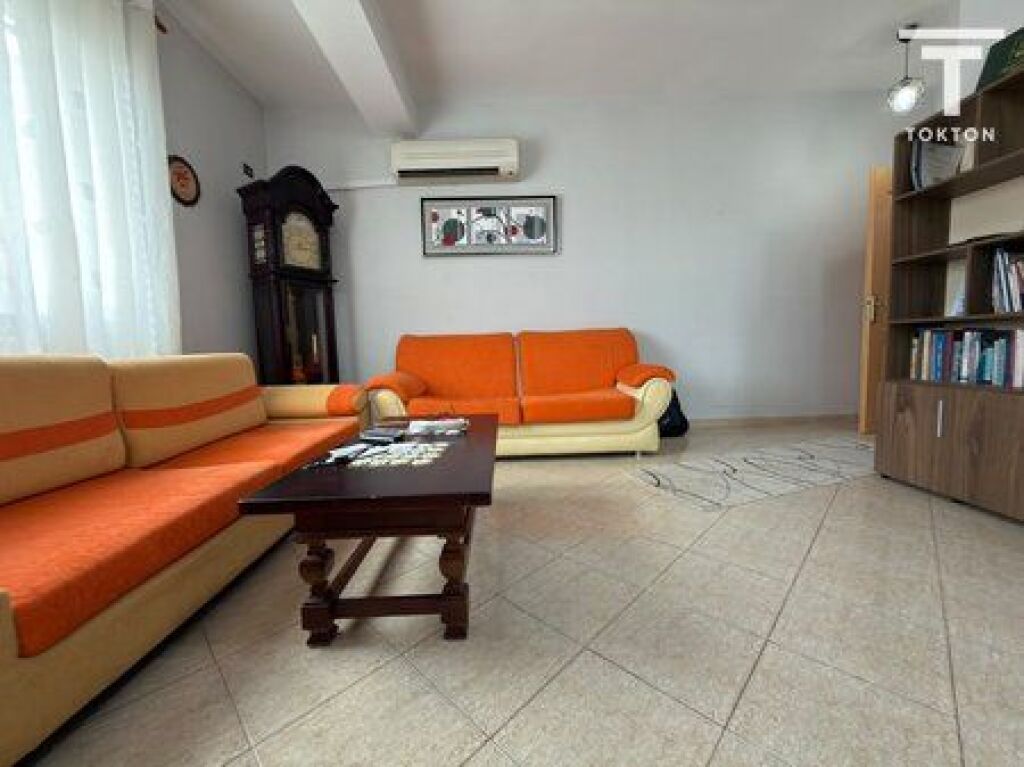 SHITET, APARTAMENT 1+1, UNAZA E RE, TIRANË