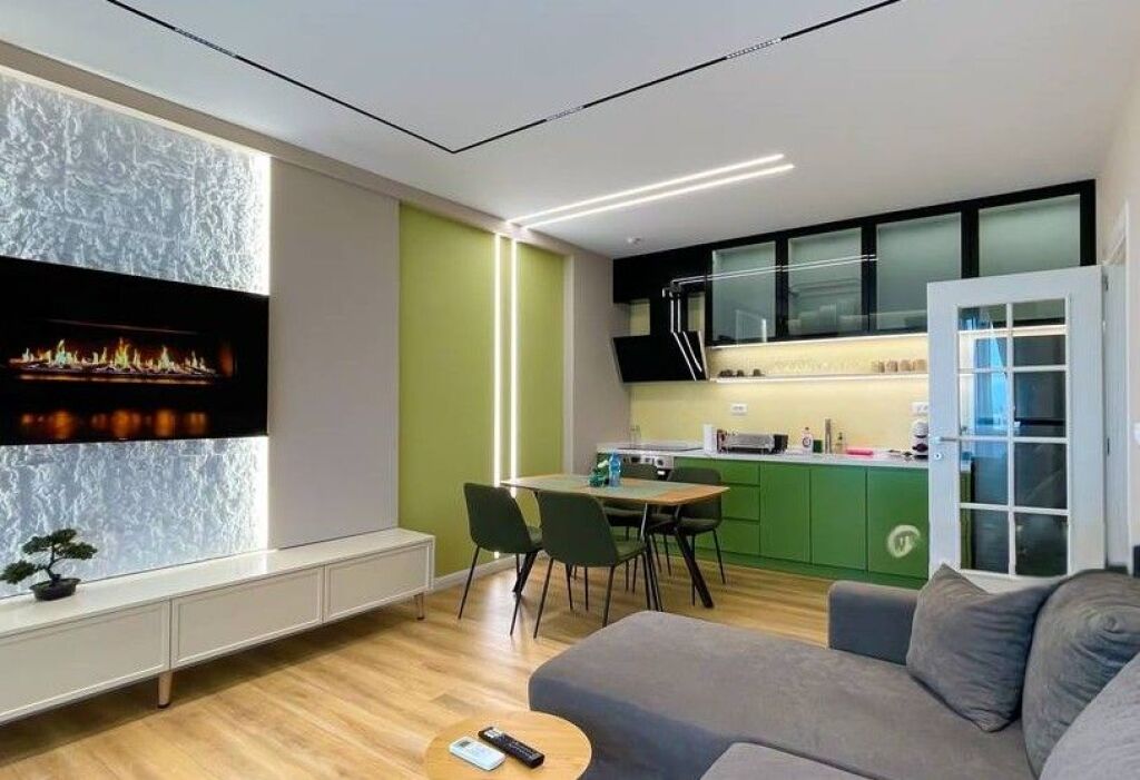 SHITET APARTAMENT 2+1 ME PAMJE NGA DETI I RIKONCEPTUAR NE 2 APARTAMENTE
