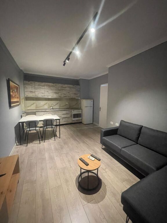 Apartament 2+1 me qera ,Don Bosko