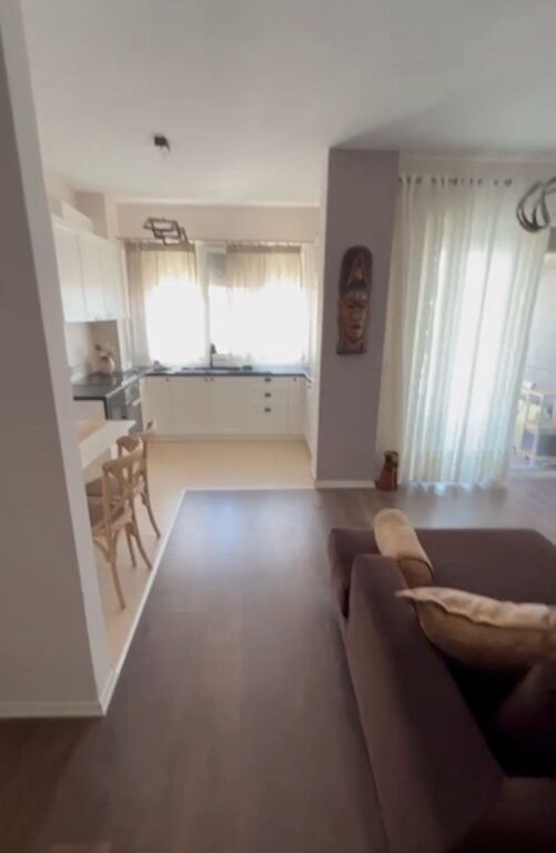 Qera | Apartament 2 + 1 | Kopshti Zoologjik | 700 €/muaj