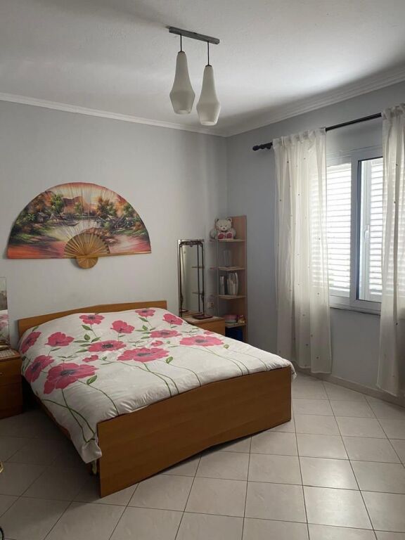 Jepet me qira apartament 2+1 i rinovuar dhe i mobiluar – Don Bosko