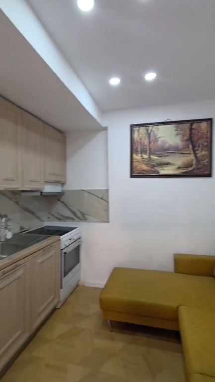 Apartament 2+1 i konvertuar per shitje Siri Kodra !