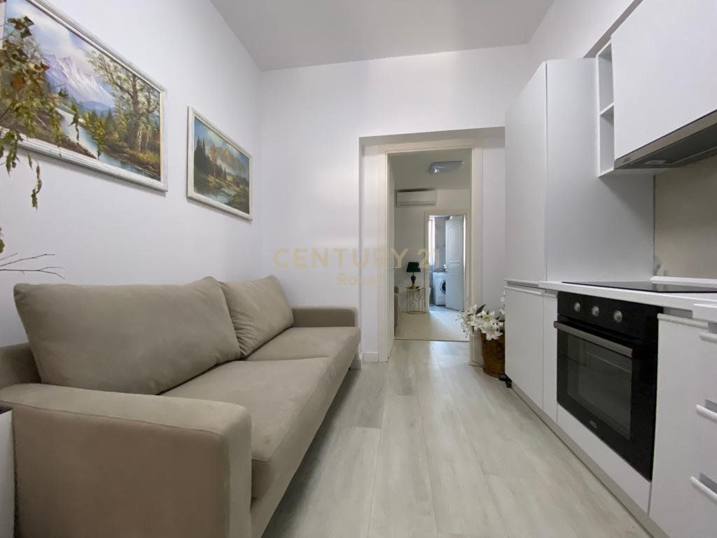 RENT APARTMENT 1+1 IN BLLOK NEAR THE UNIVERSITY BOOKSTORE