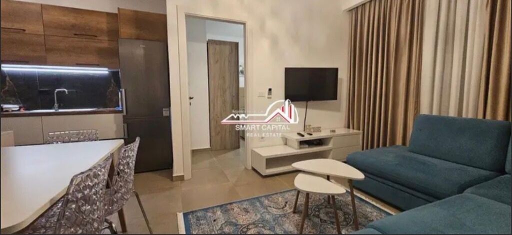 Shitet apartament 1+1