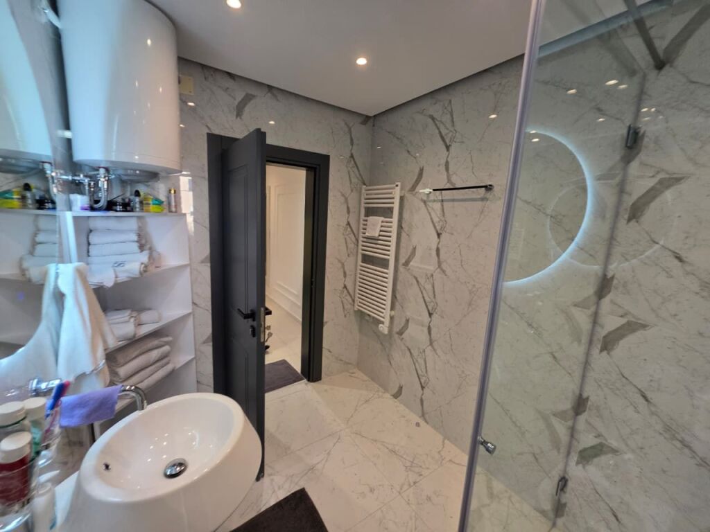 Super apartament 2+1+2+🅿️per shitje, Vasil Shanto !!!
