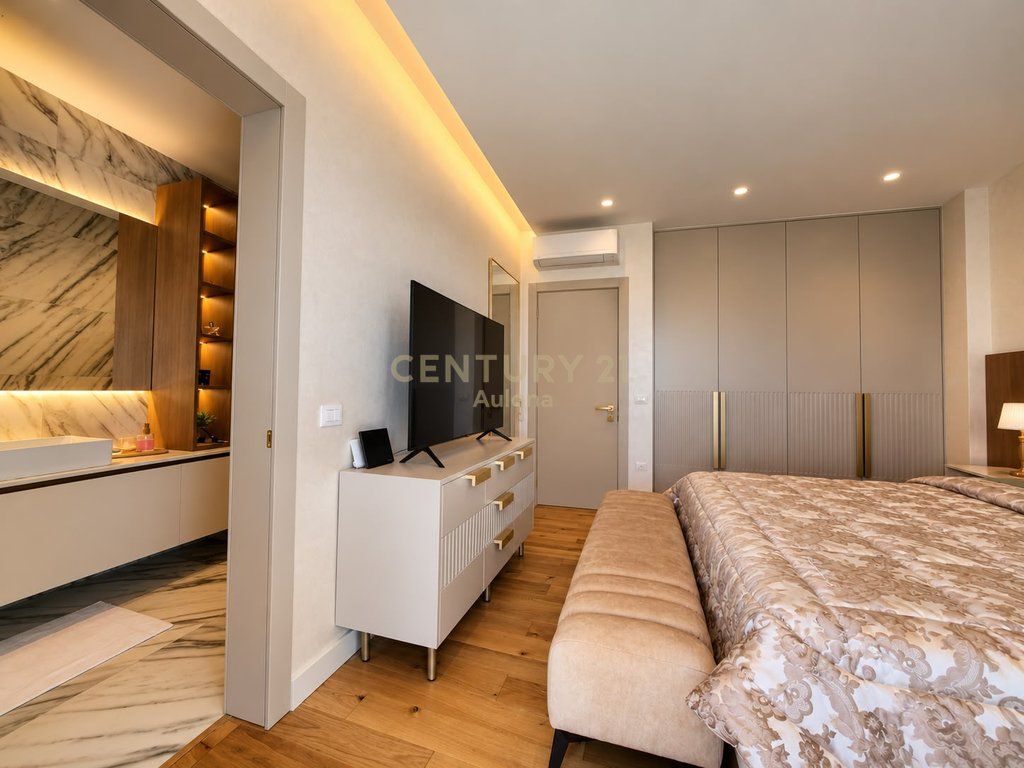 Penthouse Luksoze me Pamje Panoramike në Rivierën e Jugut