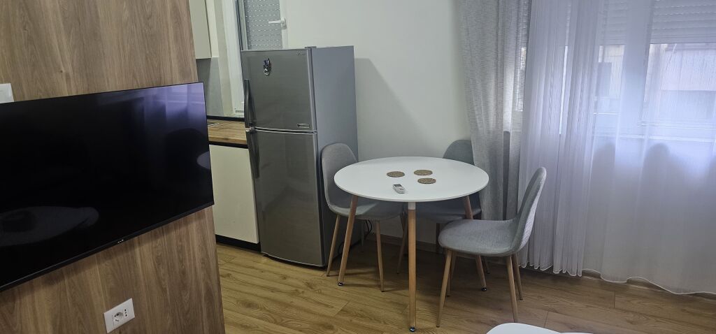 Apartment 1+1 for monthly or daily rent 📍 Myslym Shyri