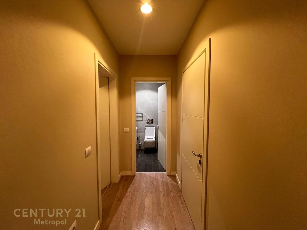Japim me qira apartament 3+1+2 te Kompleksi Prestige!
