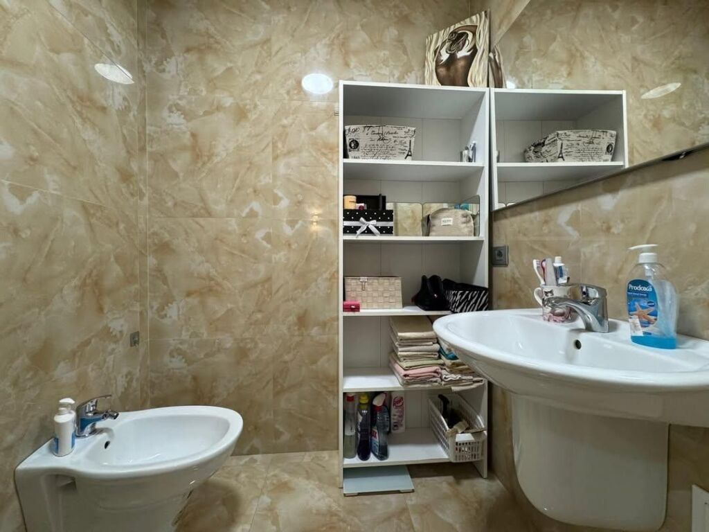 Appartamento 3+1 +2 bagni in affitto a Kika 2