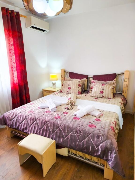 2+1 apartment for rent near the Guard!
