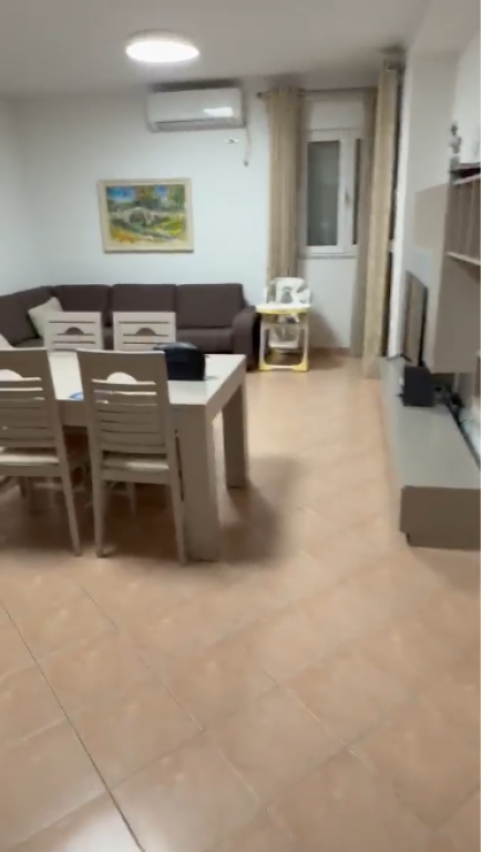 🌇2+1 apartment for sale near Barleti University🗝️