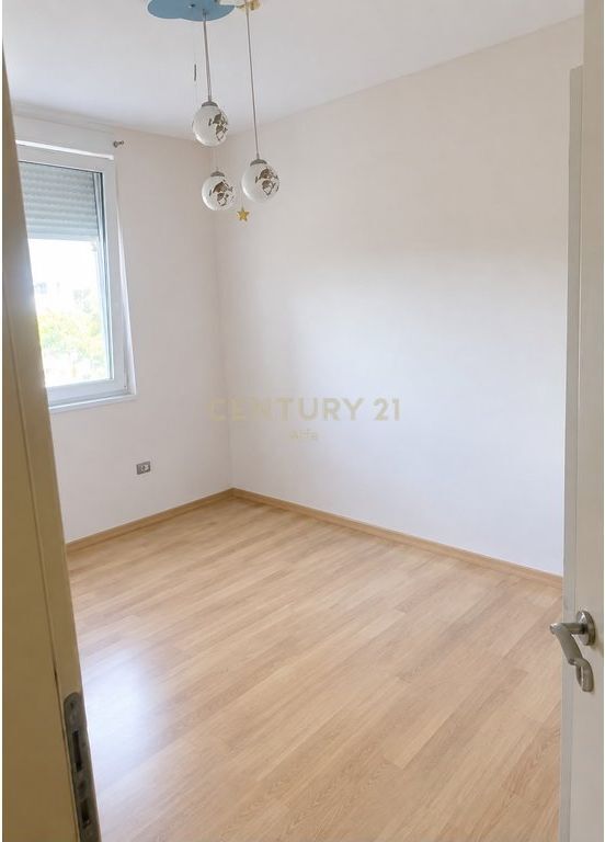 SHITET APARTAMENT 3+1 | KOMPLEKSI MAGNET, 21 DHJETORI