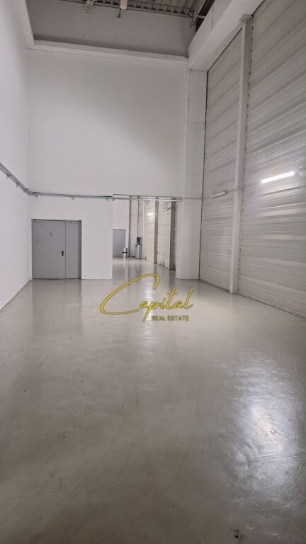 MAGAZINE ME QIRA 120 M2 KOMBINAT 90.000 LEKE