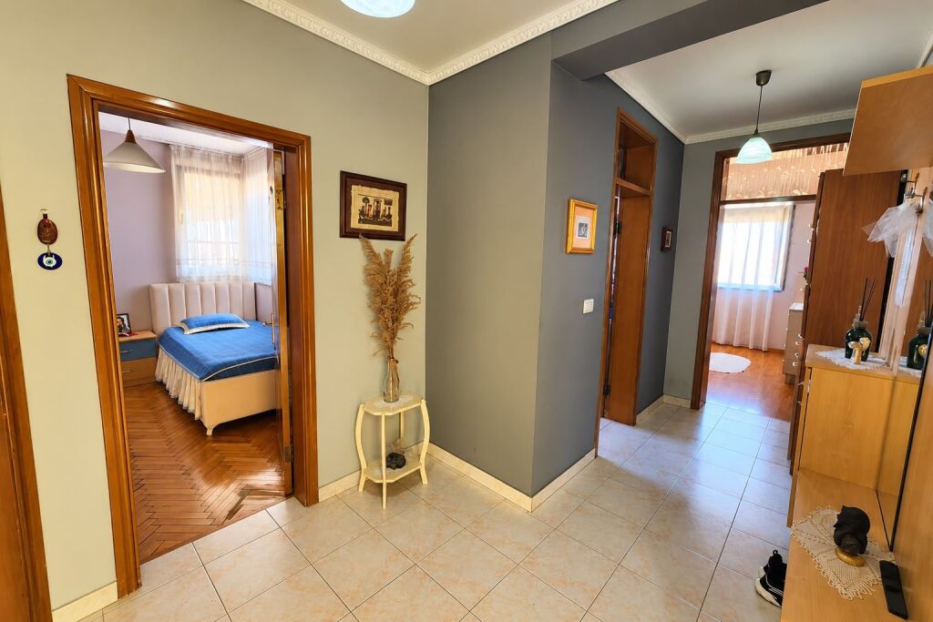 Apartament 2+1 te Rruga e Dibrës. ID 5773