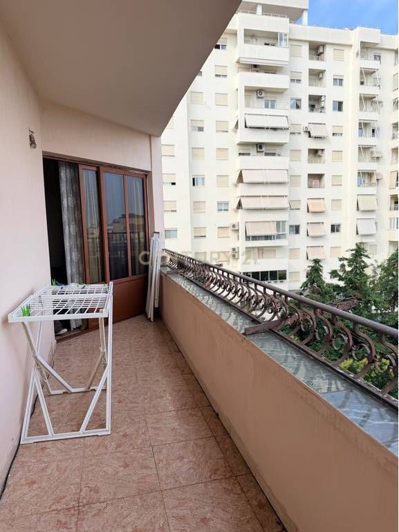 Apartament 2+1+2 Me Qira te Tregu fruta perimeve, Durrës - 500€ | 138 m² 500 € /Muaj