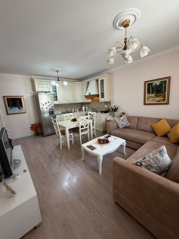 Affitto | Apartament 1 + 1 | 21 Dhjetori | 520 €/mese