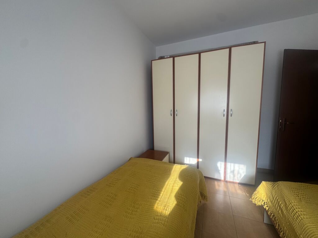2+1 apartment for rent at Fusha e Aviacionit
