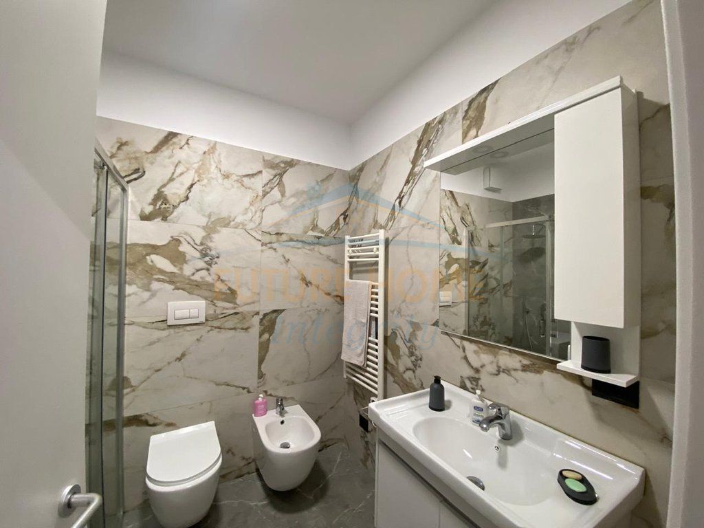 Qera, Apartament 1+1+Post Parkimi, TEG, Tiranë.
