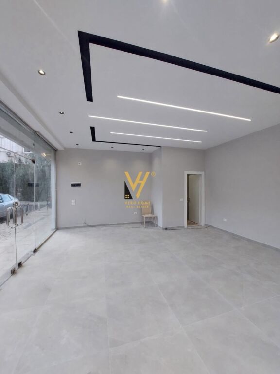 SHOP FOR SALE 45 M2 IN KODRA E DIELLIT 120,000 EURO