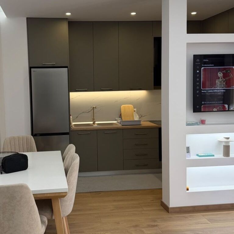 🏡✨ APPARTAMENTO 1+1 IN AFFITTO | TIRANA PORTA E RE ✨🏡
