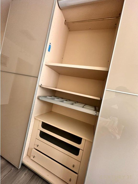 Appartamento Moderno 2+1+2 in Vendita a Ish Blloku, Tirana 350.000 €
