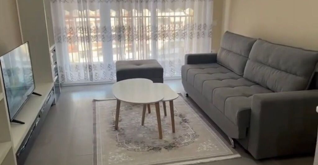 Affittasi 1+1 Viale Migjeni Astir 50.000 lek