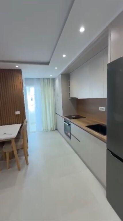 Shitet apartament 1+1 plazh