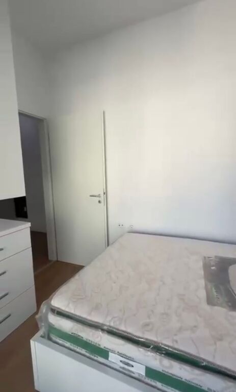 For rent 1+1 ALI DEMI KADIU 400 thousand lek