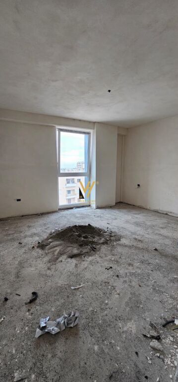 SHITET APARTAMENT 3+1+2+BLK NE KAVAJE 154.870 EURO