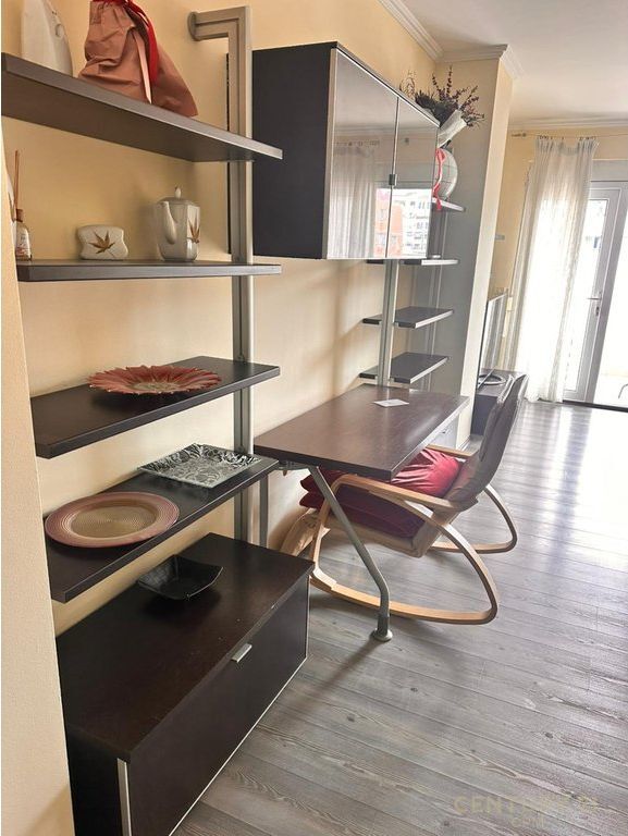 Apartament 2+1+2 per shitje te Blloku